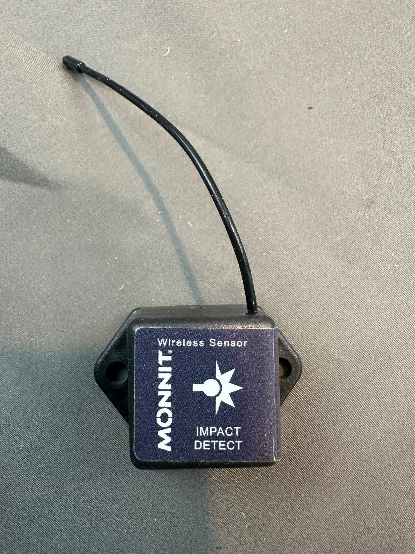 Monnit MNS-9-W1-AC-IM Wireless Accelerometer, Impact Detect Sensor - USED